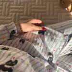 ست بلوز آستین بلند و شلوار نخی موسلین طرح گربه راه راه - Image 7