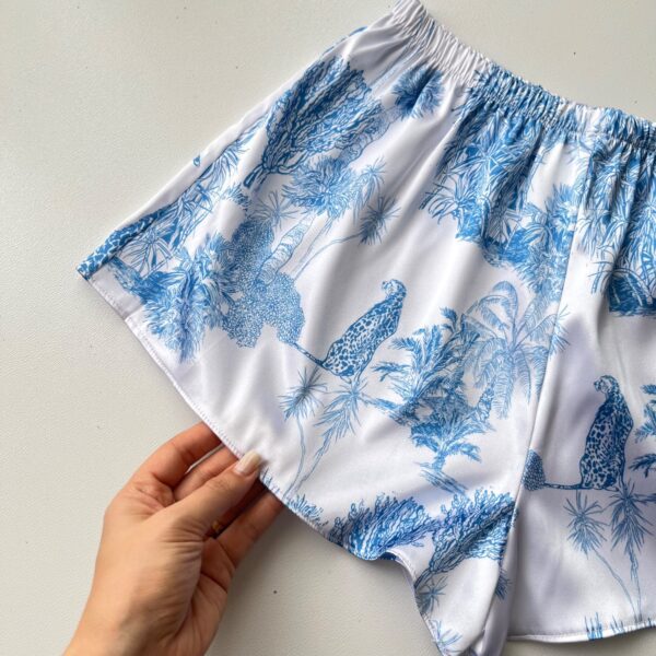 تاپ و شلوارک ساتن طرح blue forest - Image 6