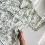 ست بلوز و شلوار و شلوارک نخی موسلین طرح وینتیج سبز - Image 7