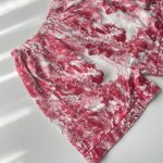 ست بلوز و شلوار و شلوارک نخی موسلین طرح دیور قرمز - Image 2