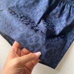تاپ و شلوارک ساتن رنگ سرمه ای - Image 5
